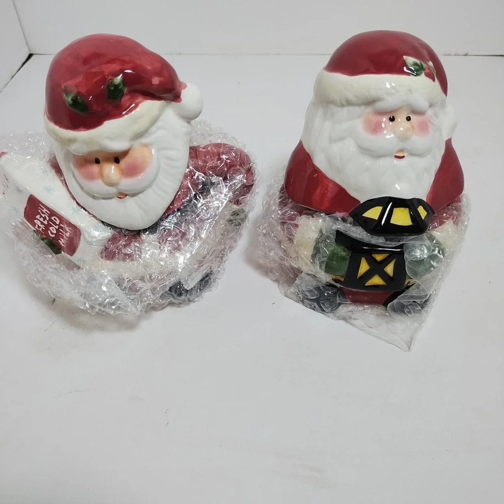 Vintage Santa Claus Face Head Ceramic Creamer‎ Sugar W/ Lids 2 PC Christmas Set